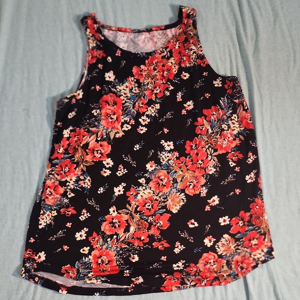 Maurices Black and Red Floral Tank Top